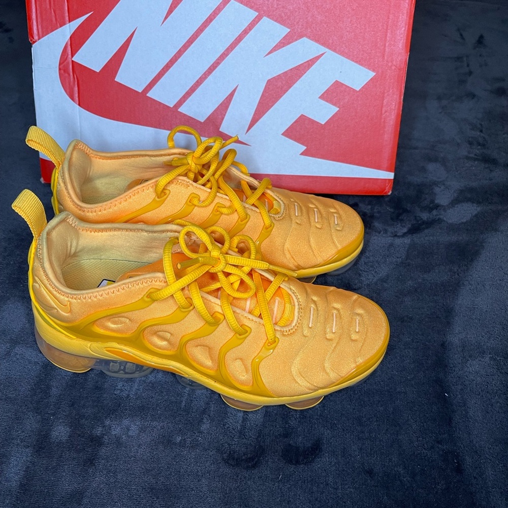 Orange Nike Air Max